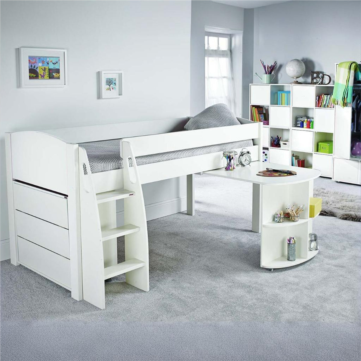Stompa UNOS Mid Sleeper White Incl Pull Out Desk + 1 Chest Of Drawers