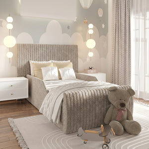 Teddy Linen