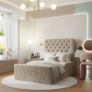 Teddy Linen