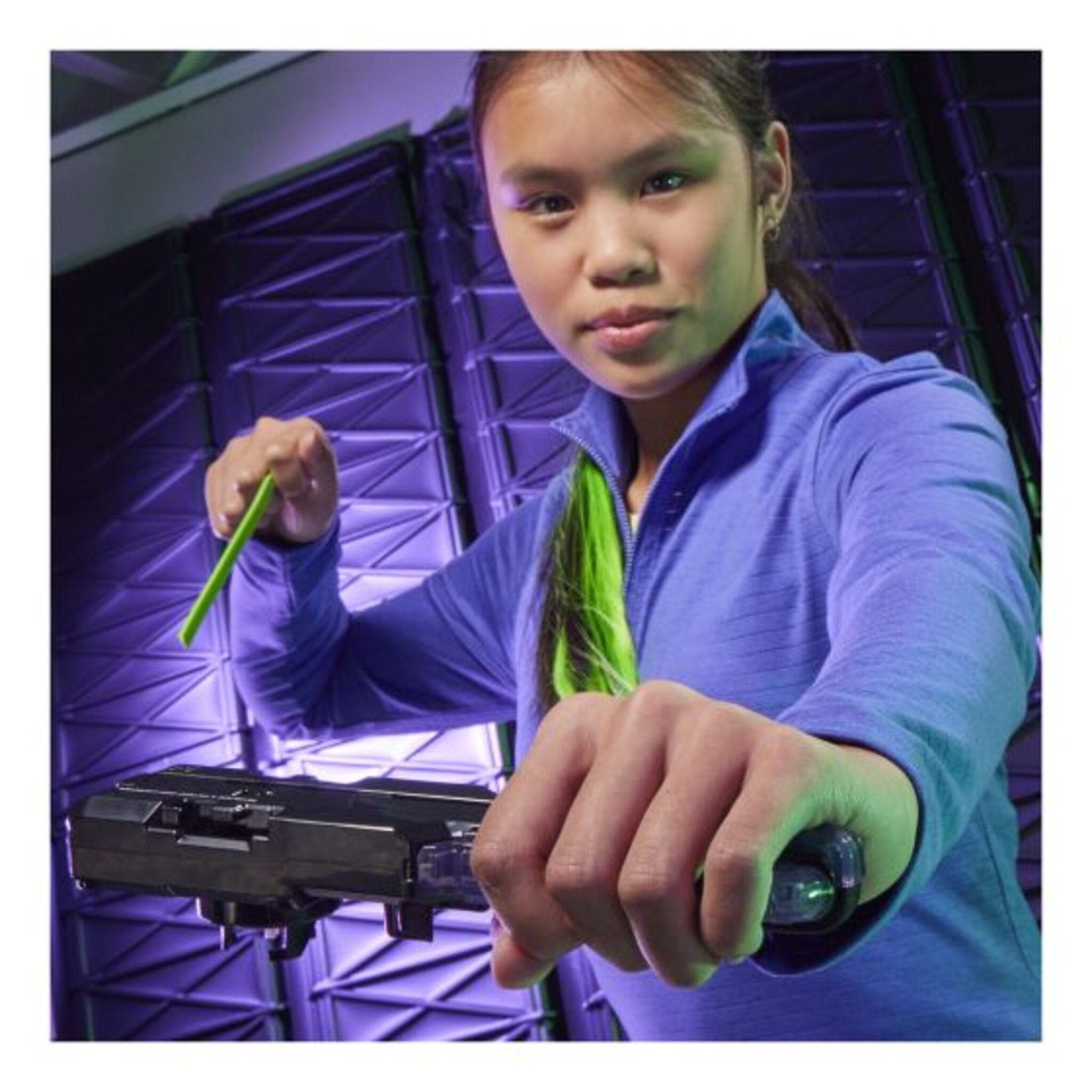 Beyblade X Victory Grip Launcher Set