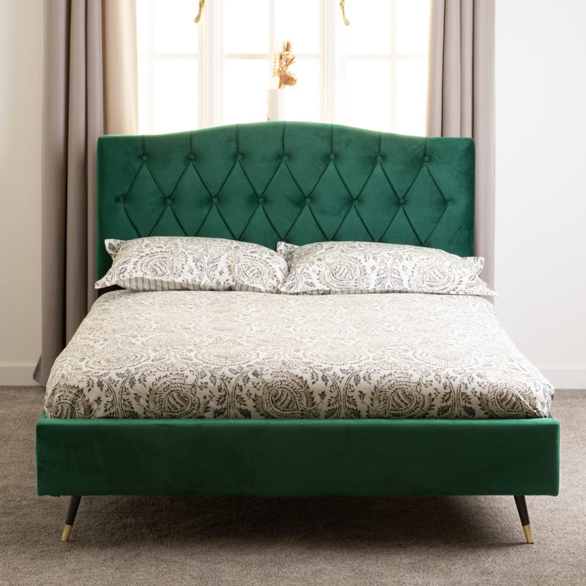 Freya 4FT6 Bed - Green Velvet Fabric