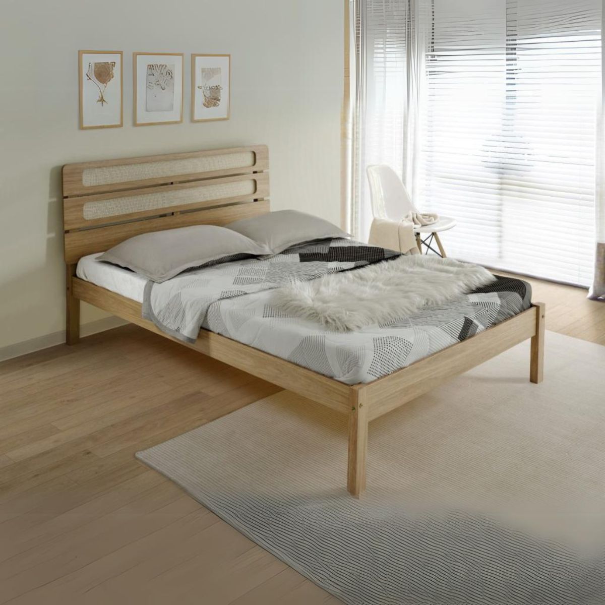 Santana 5FT Bed  - Light Oak/Rattan Effect