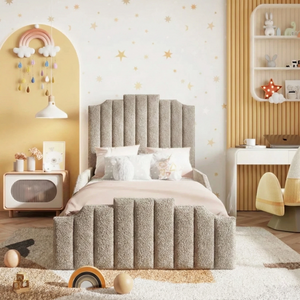Teddy Linen