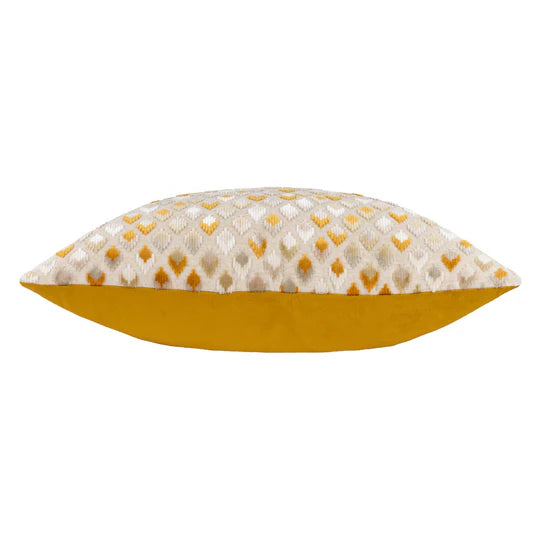 Gold / Polyester Filled