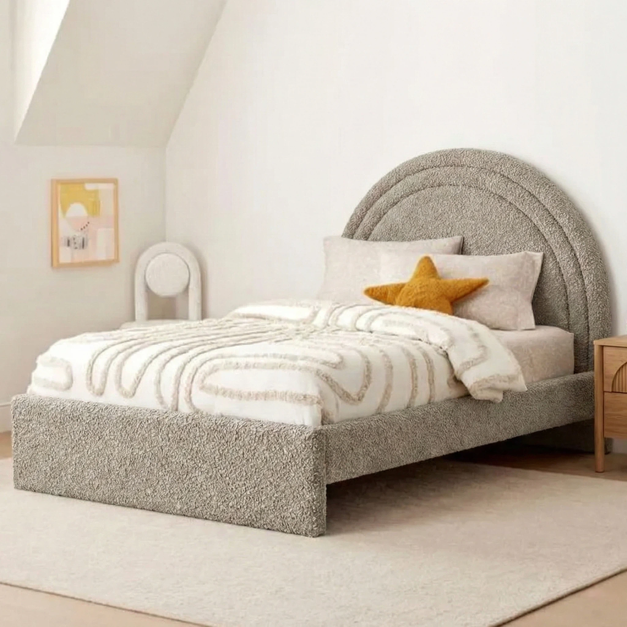 Teddy Linen
