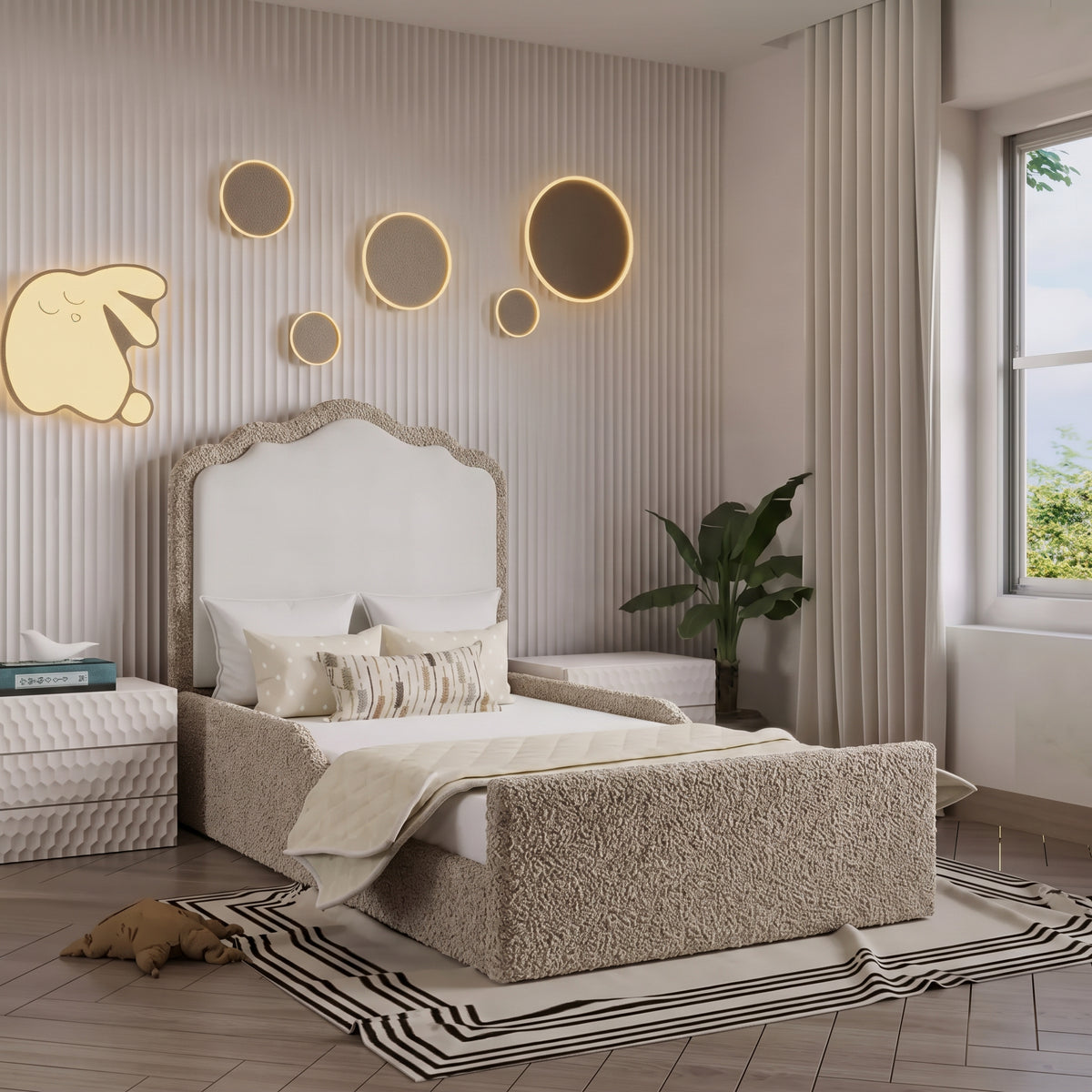 Teddy Linen